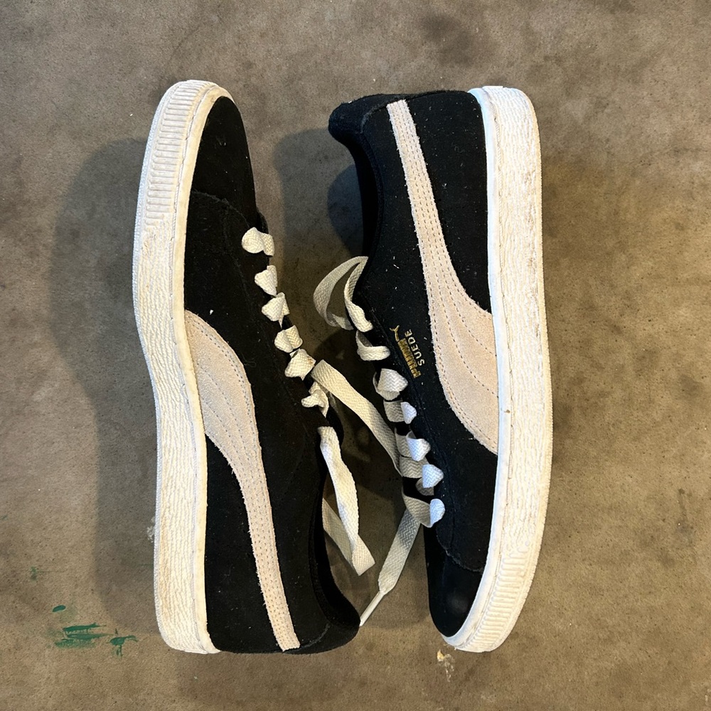 Puma sneakers